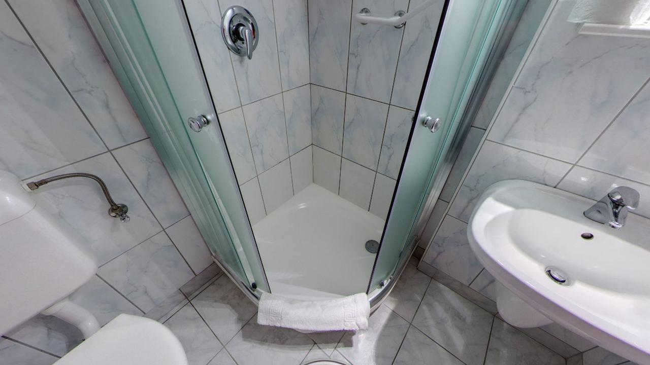 Bella Hotel Сегед Екстериор снимка